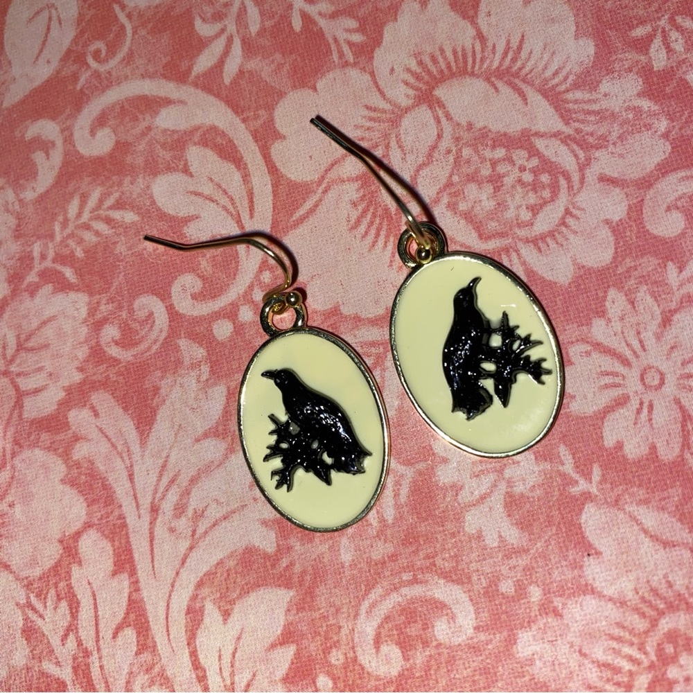 HALLOWEEN Raven Earrings